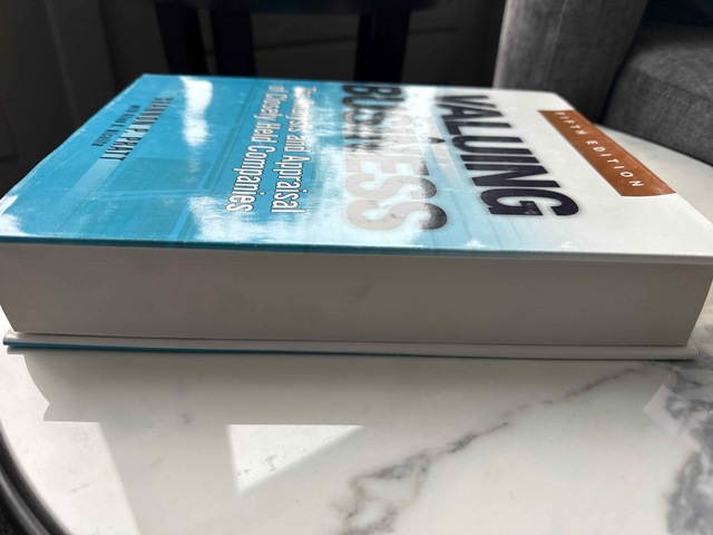 9780071441803-Valuing-a-Business