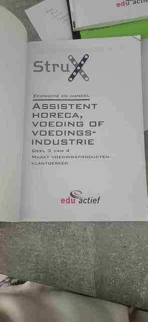 9789037222135-Economie-en-handel-Assistent-horeca-voeding-of-voedingsindustrie.-Deel-3-van-4