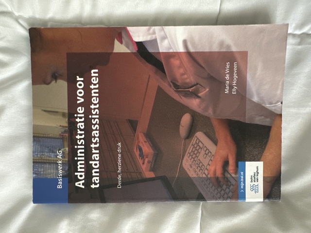 9789036823425-Administratie-voor-tandartsassistenten