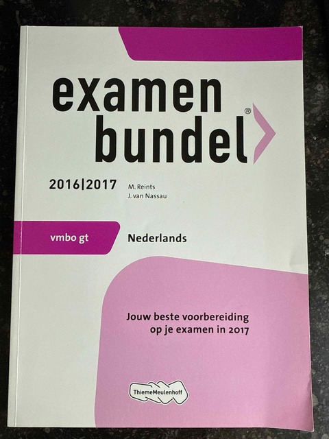 9789006629033-Examenbundel-vmbo-gt-Nederlands-20162017