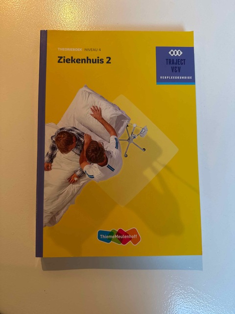 9789006910384-Ziekenhuis-2-niveau-4-Theorieboek