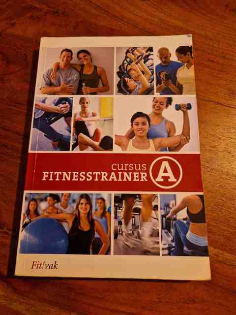 9789081423243-Cursus-fitnesstrainer-A