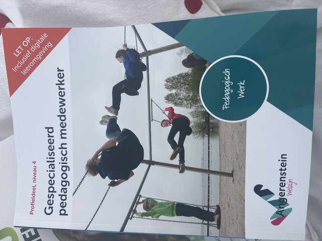 9789037229707-Gespecialiseerd-pedagogisch-mederwerker-Profieldeel