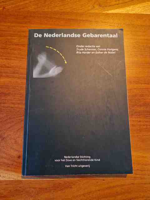 9789073460195-De-Nederlandse-gebarentaal