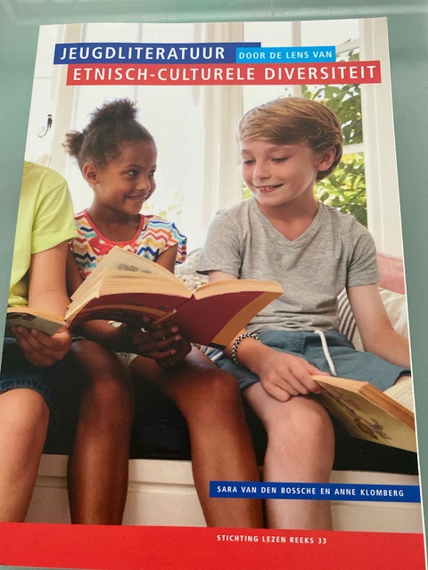 9789463012867-Jeugdliteratuur-door-de-lens-van-etnisch-culturele-diversiteit