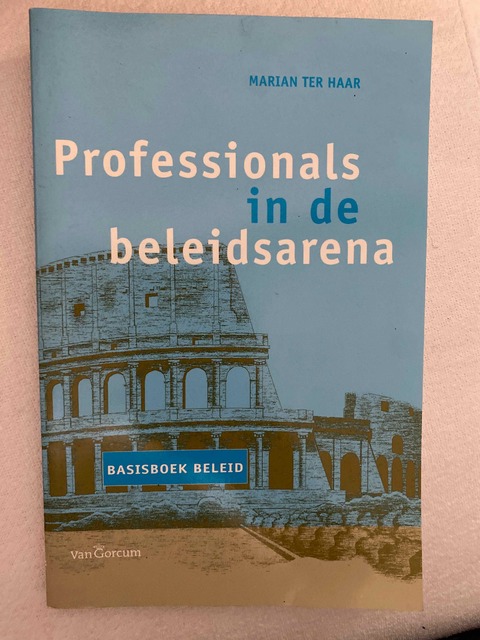 9789023243557-Professionals-in-de-beleidsarena