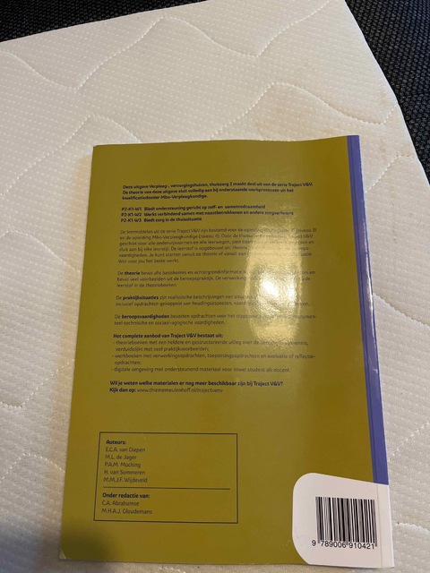 9789006910421-Verpleeg-Verzorgingshuizen-Thuiszorg-2--niveau-4-Theorieboek