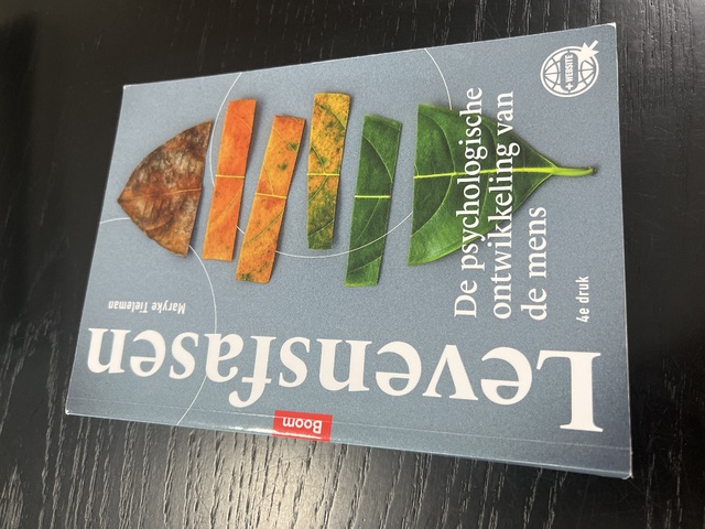 9789024403660-Levensfasen