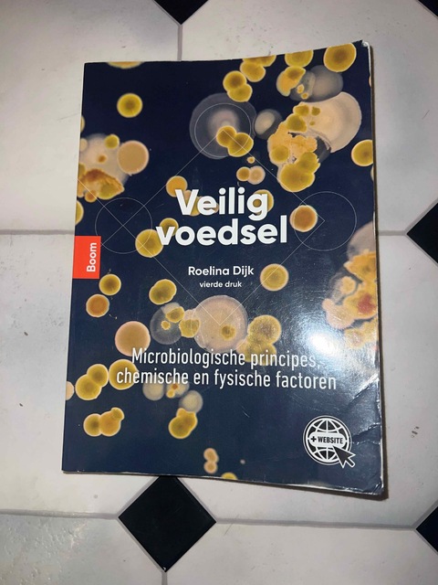 9789024445936-Veilig-voedsel