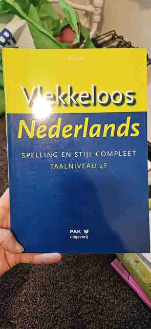 9789077018149-Vlekkeloos-Nederlands
