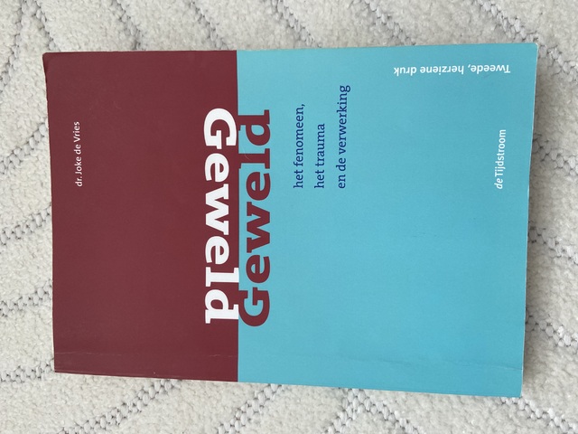 9789058983015-Geweld