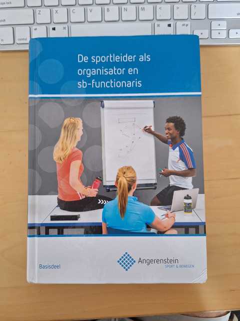 9789037227628-SB-functionaris