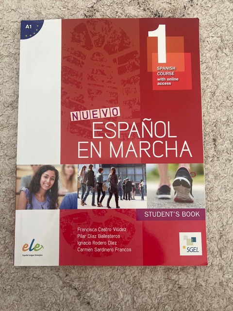 9789054513827-Nuevo-espa%C3%83%C2%B1ol-en-marcha-para-hablantes-de-ingles-Nivel-A-1-Libro-del-alumno-CD-audio