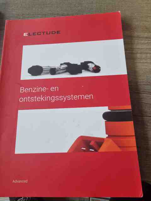 9789493163614-Benzine-en-ontstekingssystemen-advanced