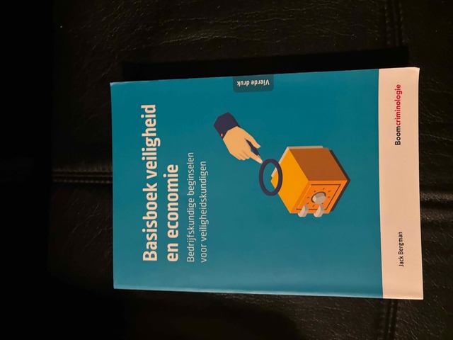 9789462369351-Basisboek-veiligheid-en-economie