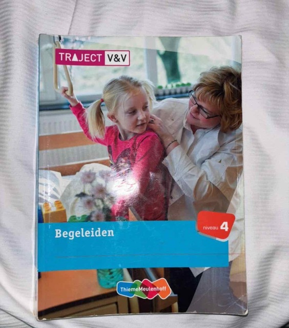 9789006925128-Traject-Zorg-Begeleiden-niveau-4