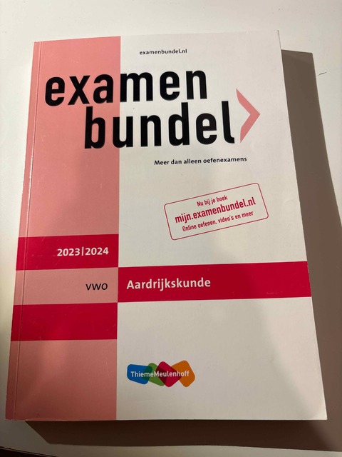 9789006648485-Examenbundel-vwo-Aardrijkskunde-20232024