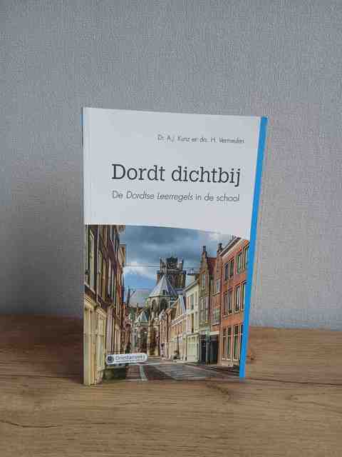 9789087181215-Dichtbij-Dordt