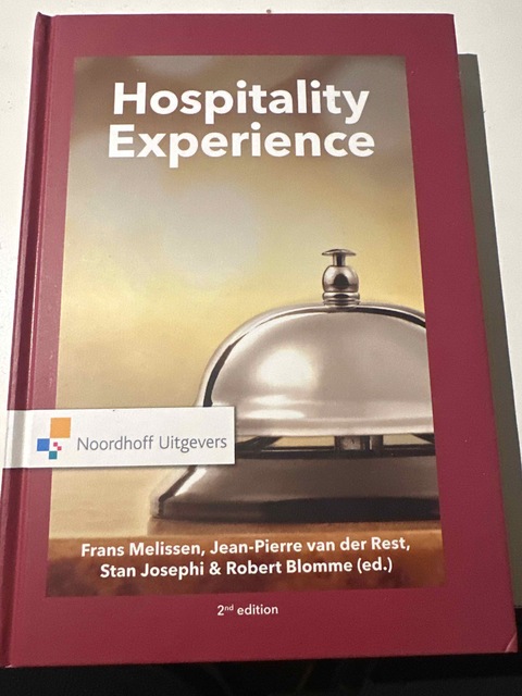 9789001885786-Hospitality-Experience