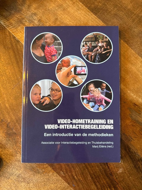 9789088506055-Video-hometraining-en-video-interactiebegeleiding