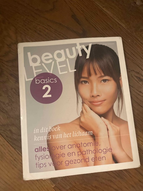 9789491277962-BEAUTY-LEVEL-BASICS-2-KENNIS-VAN-HET-LICHAAM