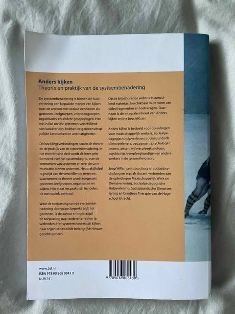 9789036808439-Anders-kijken