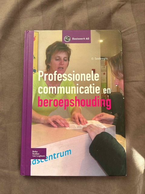 9789031349531-Professionele-communicatie-en-beroepshouding