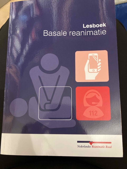 9789081108461-Lesboek-basale-reanimatie
