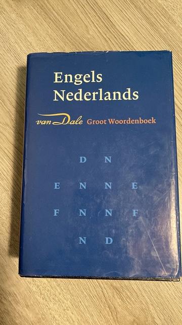 9789066481435-Van-Dale-groot-woordenboek-Engels-Nederlands