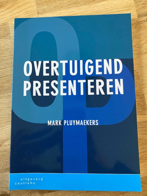 9789046902134-Overtuigend-presenteren