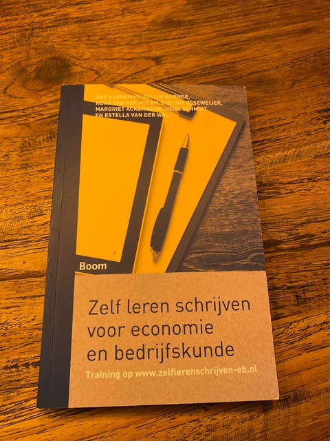 9789462364882-Zelf-leren-schrijven-voor-economie-en-bedrijfskunde