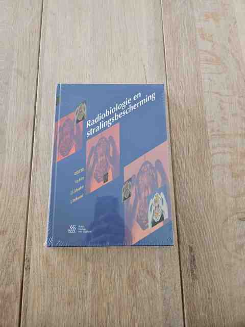 9789036814584-Radiobiologie-en-stralingsbescherming