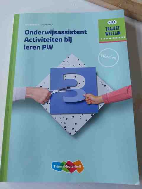 9789006435405-Onderwijsassistent-Activiteiten-bij-leren-PW
