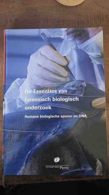 9789077320822-De-essenties-van-forensisch-biologisch-onderzoek.