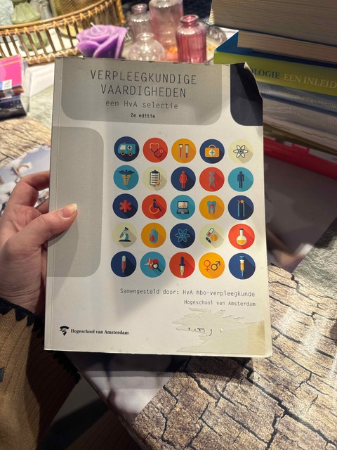 9789043037518-Verpleegkundige-vaardigheden-2e-editie-custom