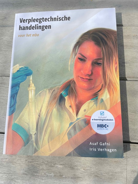 9789083181172-Verpleegtechnische-handelingen-voor-het-mbo