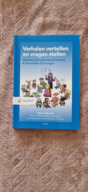 9789001896416-Verhalen-vertellen-en-vragen-stellen