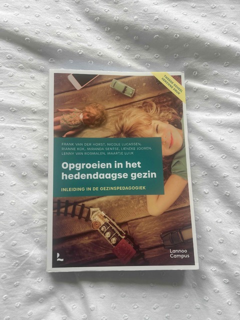 9789401469548-Opgroeien-in-het-hedendaagse-gezin