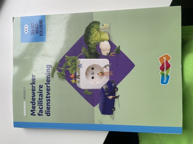 9789006071092-Traject-Dienstverlening-Medewerker-facilitaire-dienstverlening