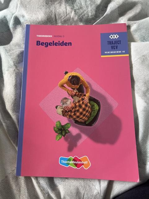 9789006910216-Begeleiden-niveau-3-Theorieboek