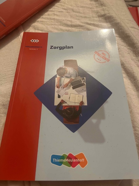 9789006952810-Zorgplan-Niveau-3-verzorgende-IG