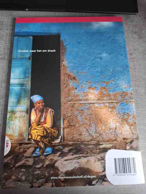 9789006955682-De-Geo-LRN-line-vwo-SE-Arm-en-Rijk