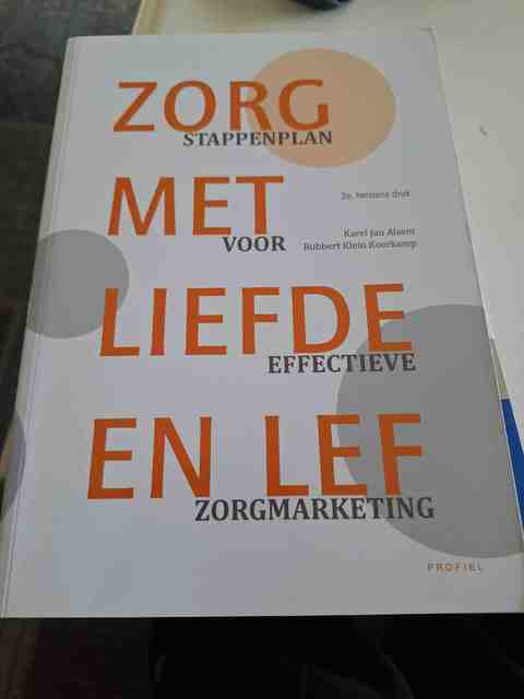 9789052940366-Zorg-met-liefde-en-lef
