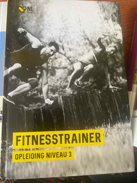 9789081423281-Fitnesstrainer-