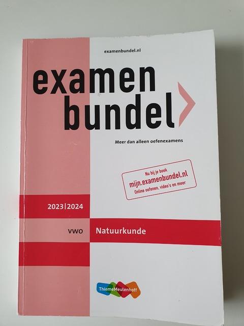 9789006648454-Examenbundel-vwo-Natuurkunde-20232024