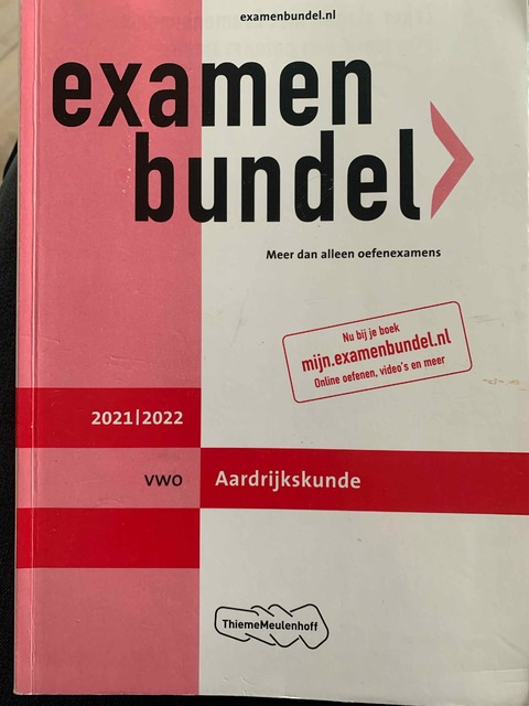 9789006491586-Examenbundel-vwo-Aardrijkskunde-20212022