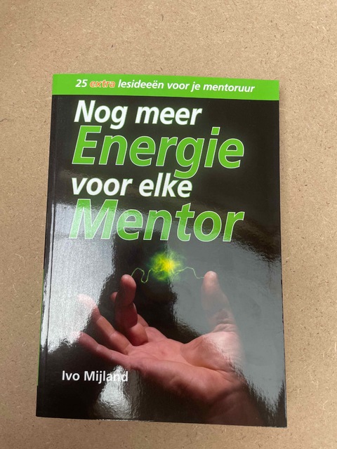 9789079596003-Nog-meer-energie-voor-elke-mentor