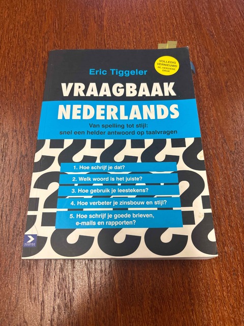 9789012582780-Vraagbaak-Nederlands