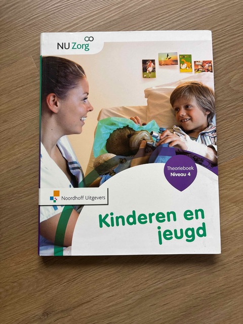 9789001834920-Kinderen-en-jeugd-Niveau-4-Theorieboek