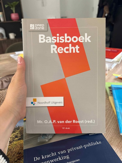 9789001875114-Basisboek-Recht